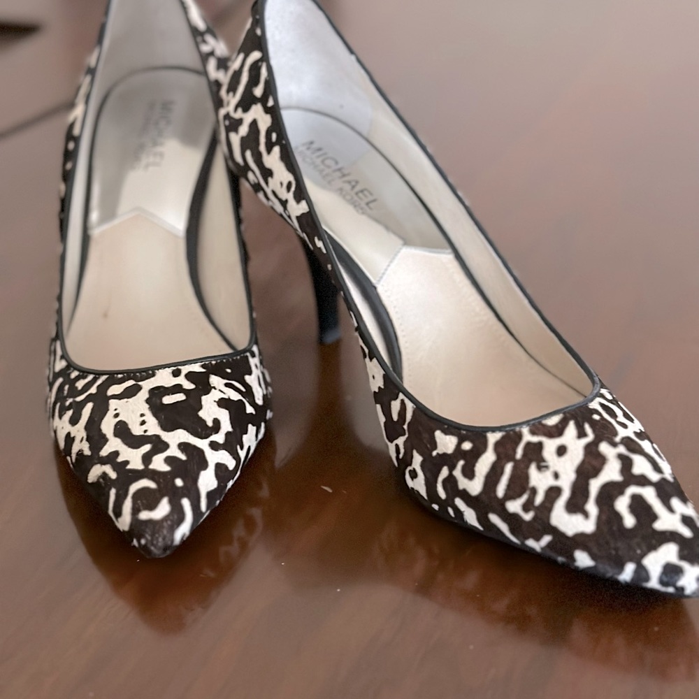 Michael Kors calf hair pumps. Excellent condition.